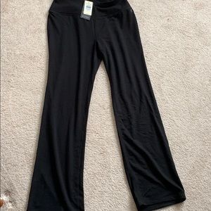 NWT Torrid Yoga Pant